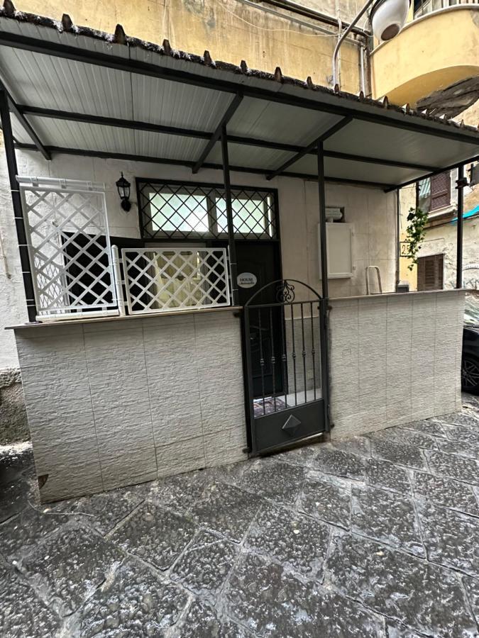 House Antonella Leilighet Napoli Eksteriør bilde